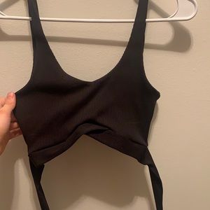 Black crop top (M)